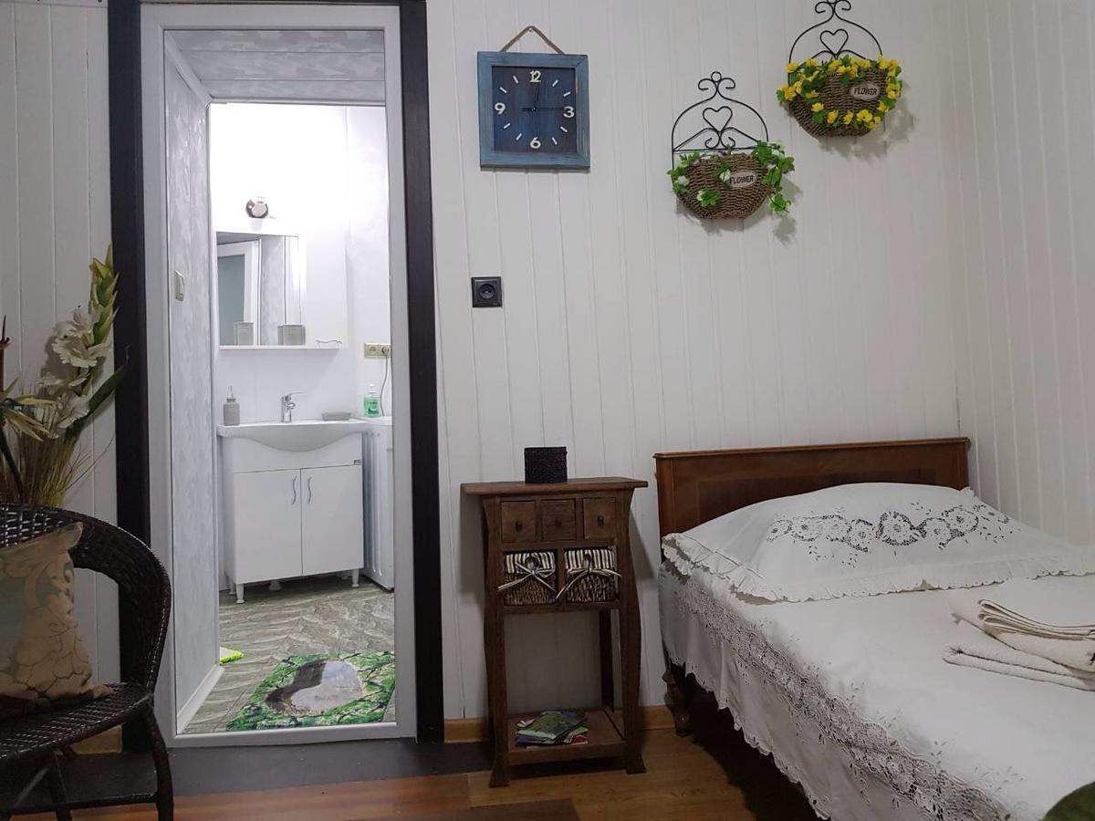 Gela'S Apartment Тбилиси Экстерьер фото